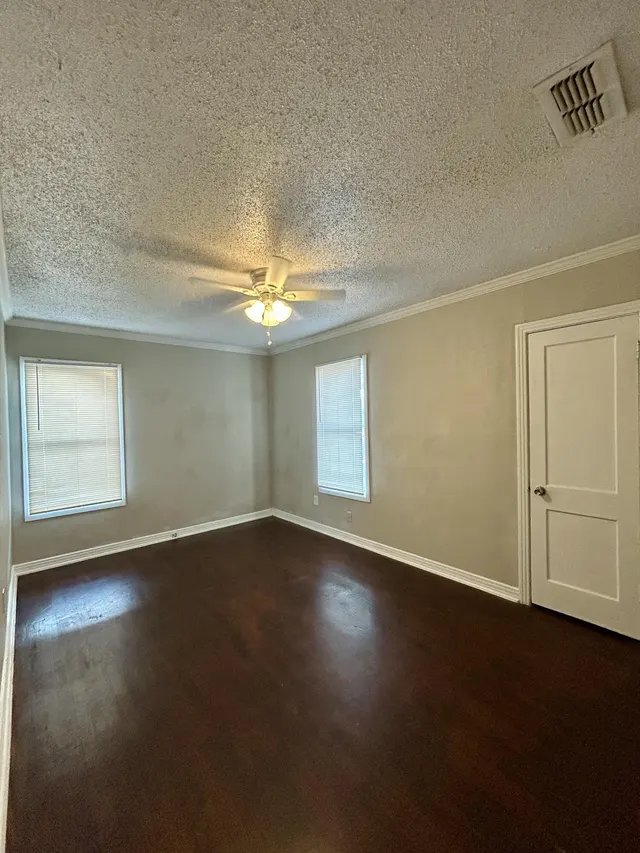 Photo 8 — 2506 37th Street, Lubbock, TX 79413