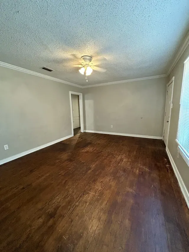 Photo 5 — 2506 37th Street, Lubbock, TX 79413
