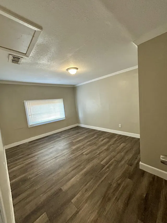Photo 6 — 2506 37th Street, Lubbock, TX 79413