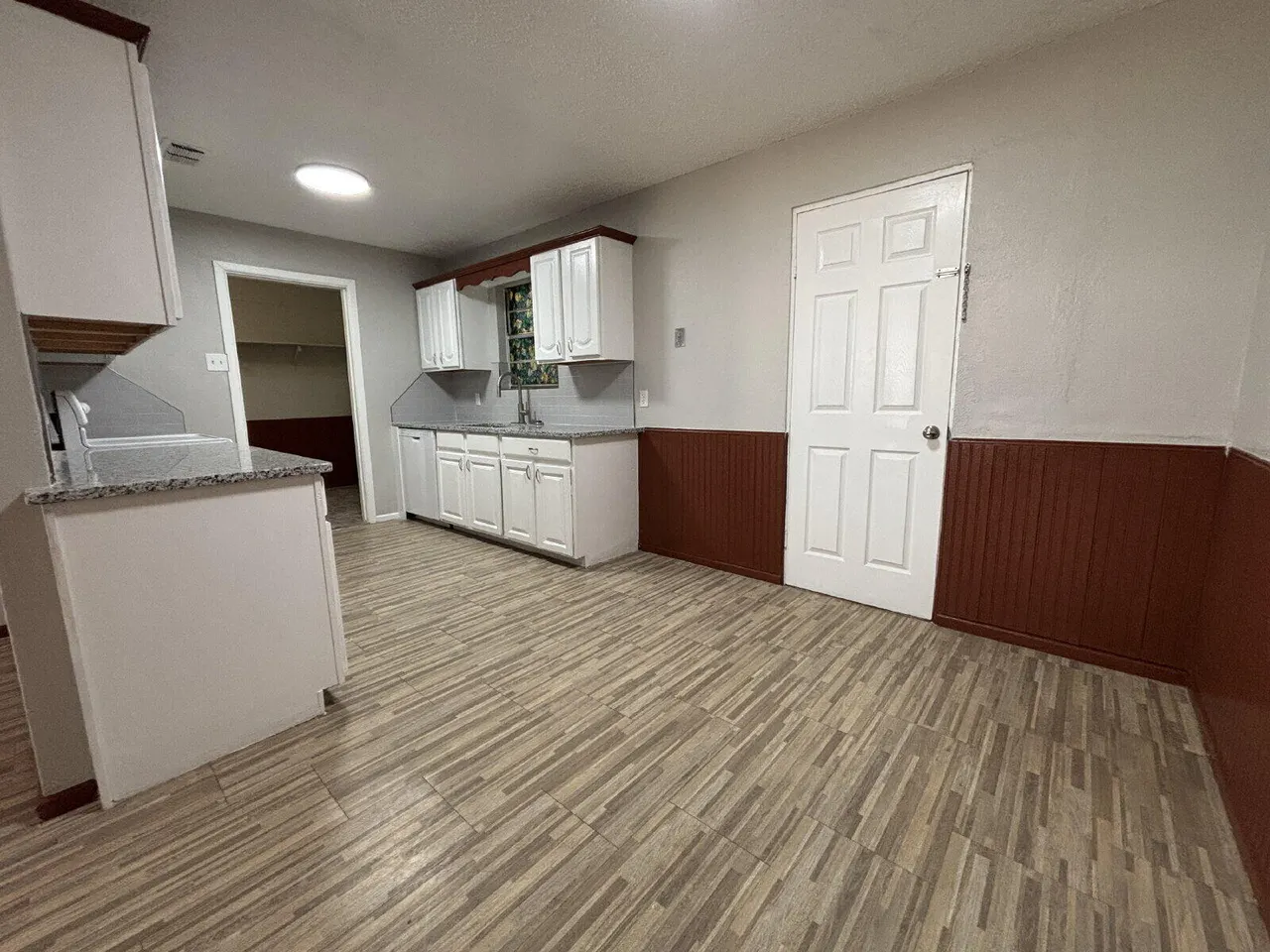 Photo 5 — 5720 46th Street, Lubbock, TX 79414