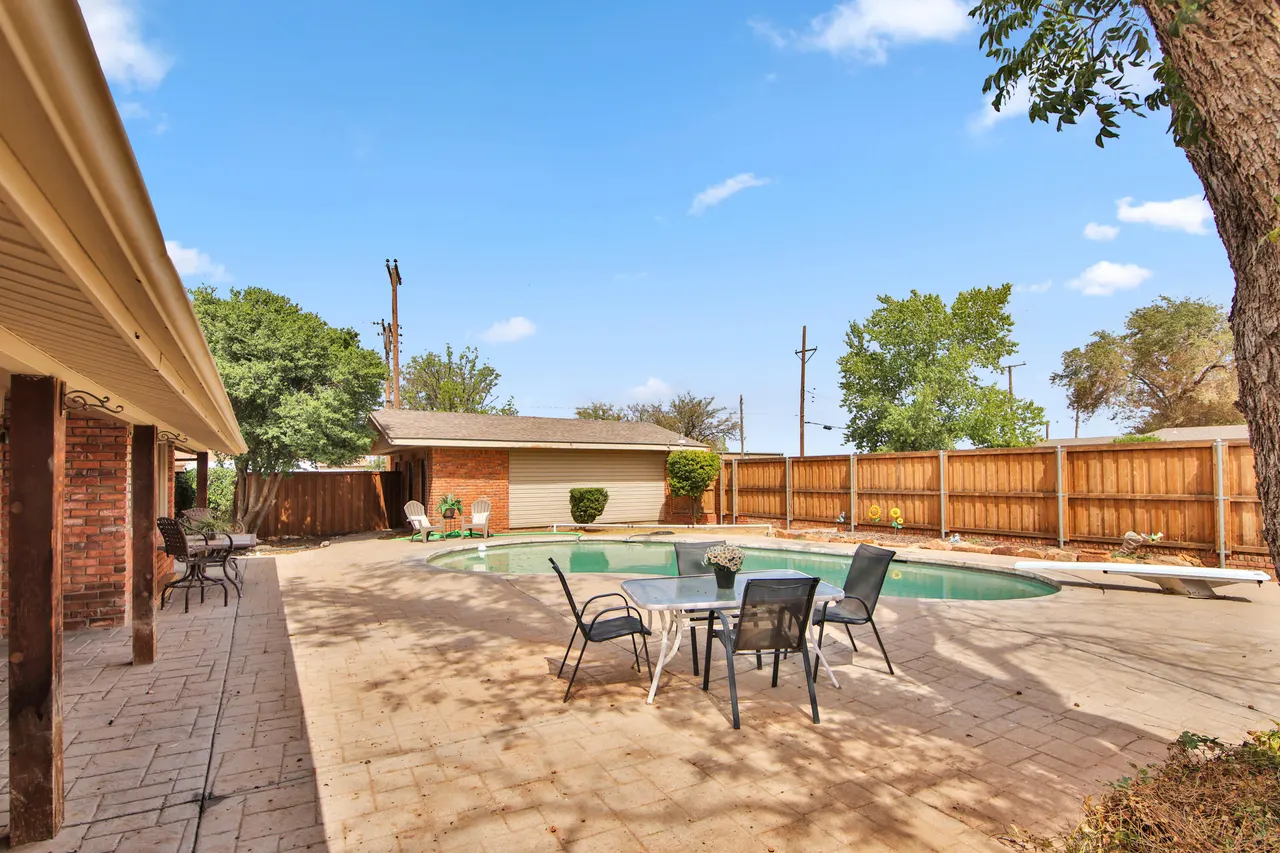 Photo 32 — 4002 47th Street, Lubbock, TX 79413