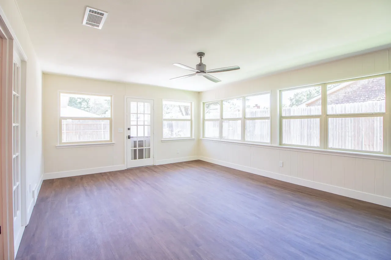 Photo 19 — 4102 70th Street, Lubbock, TX 79413