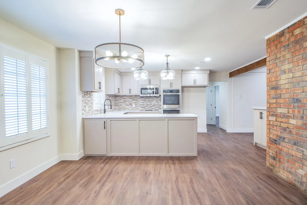 Photo 6 — 4102 70th Street, Lubbock, TX 79413