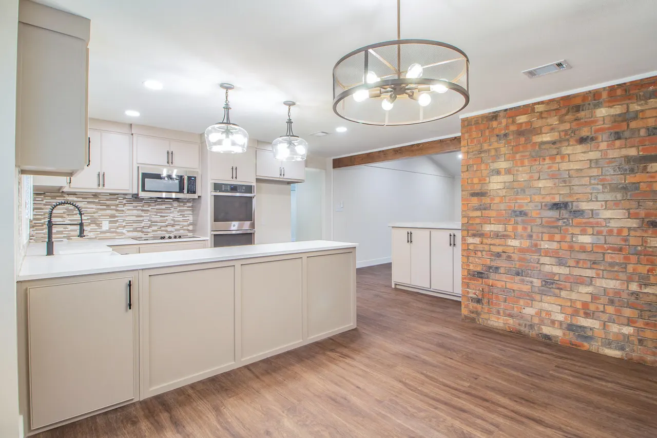 Photo 8 — 4102 70th Street, Lubbock, TX 79413