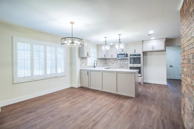 Photo 7 — 4102 70th Street, Lubbock, TX 79413