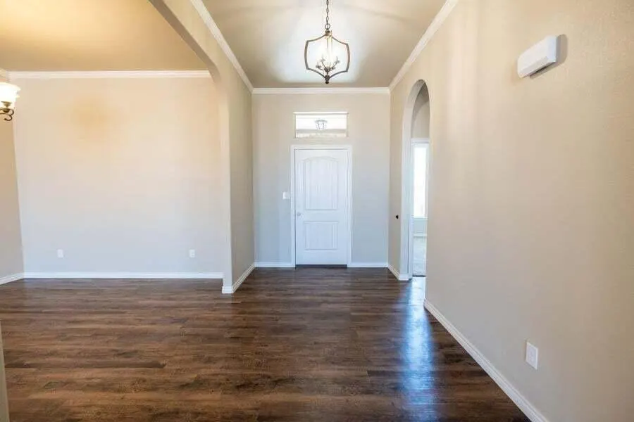 Photo 3 — 7804 58th Street, Lubbock, TX 79407