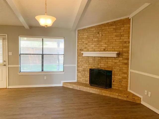 Photo 2 — 5722 93rd Street, Lubbock, TX 79424