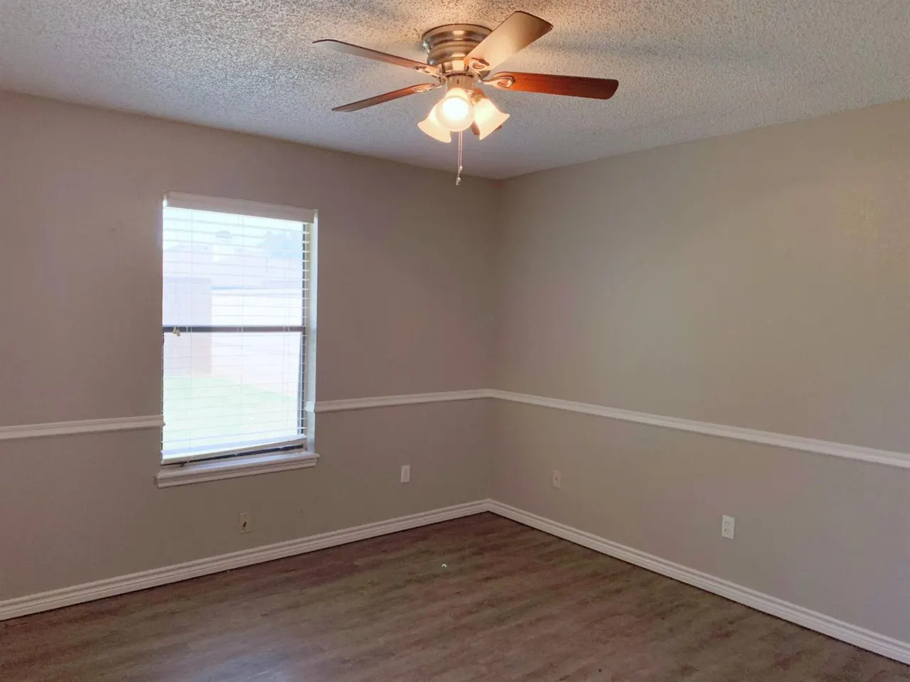 Photo 14 — 5722 93rd Street, Lubbock, TX 79424