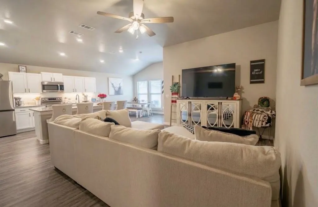 Photo 2 — 1907 133rd Street, Lubbock, TX 79423