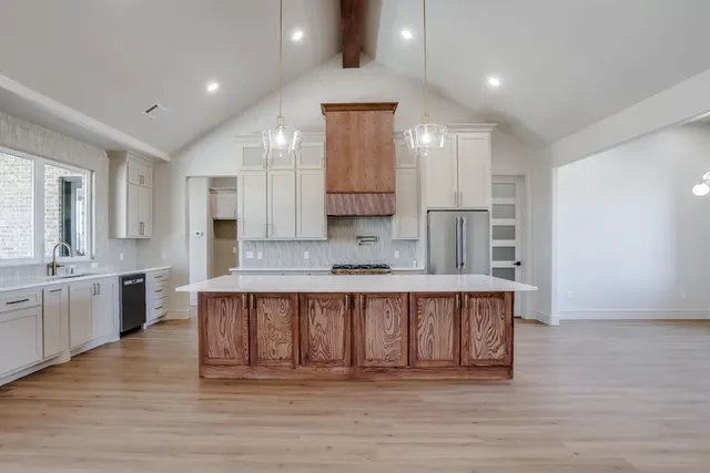 Photo 6 — 305 Juniper Street, New Home, TX 79381