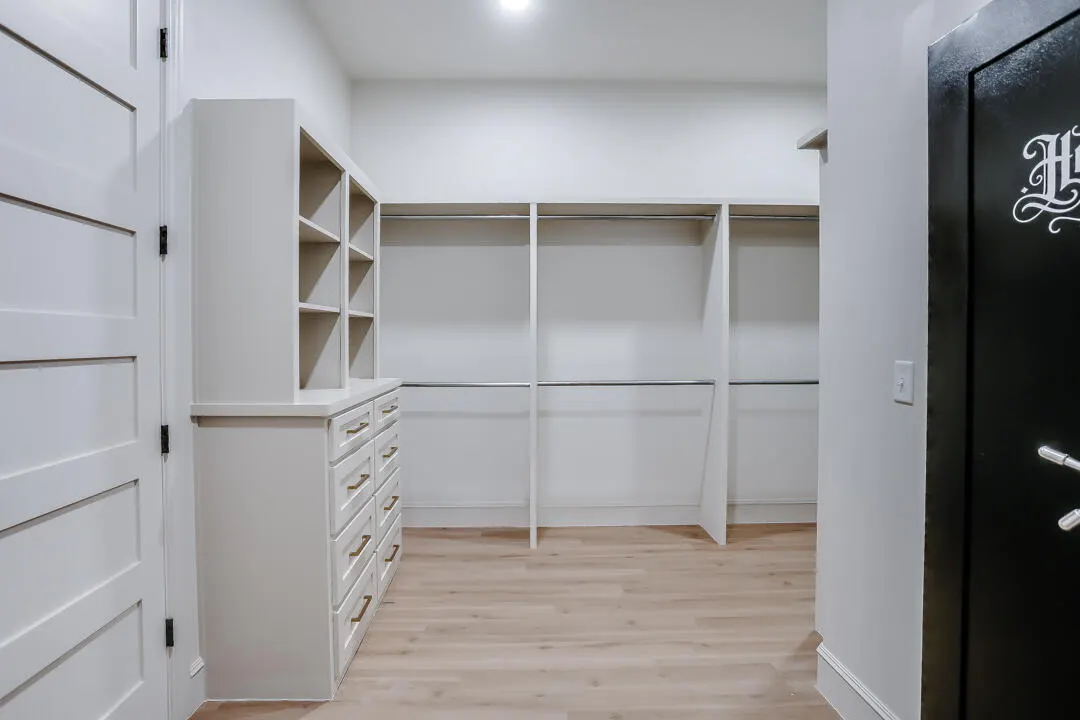 Photo 19 — 305 Juniper Street, New Home, TX 79381