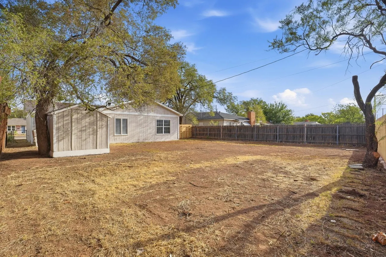 Photo 25 — 2605 39th Street, Lubbock, TX 79413