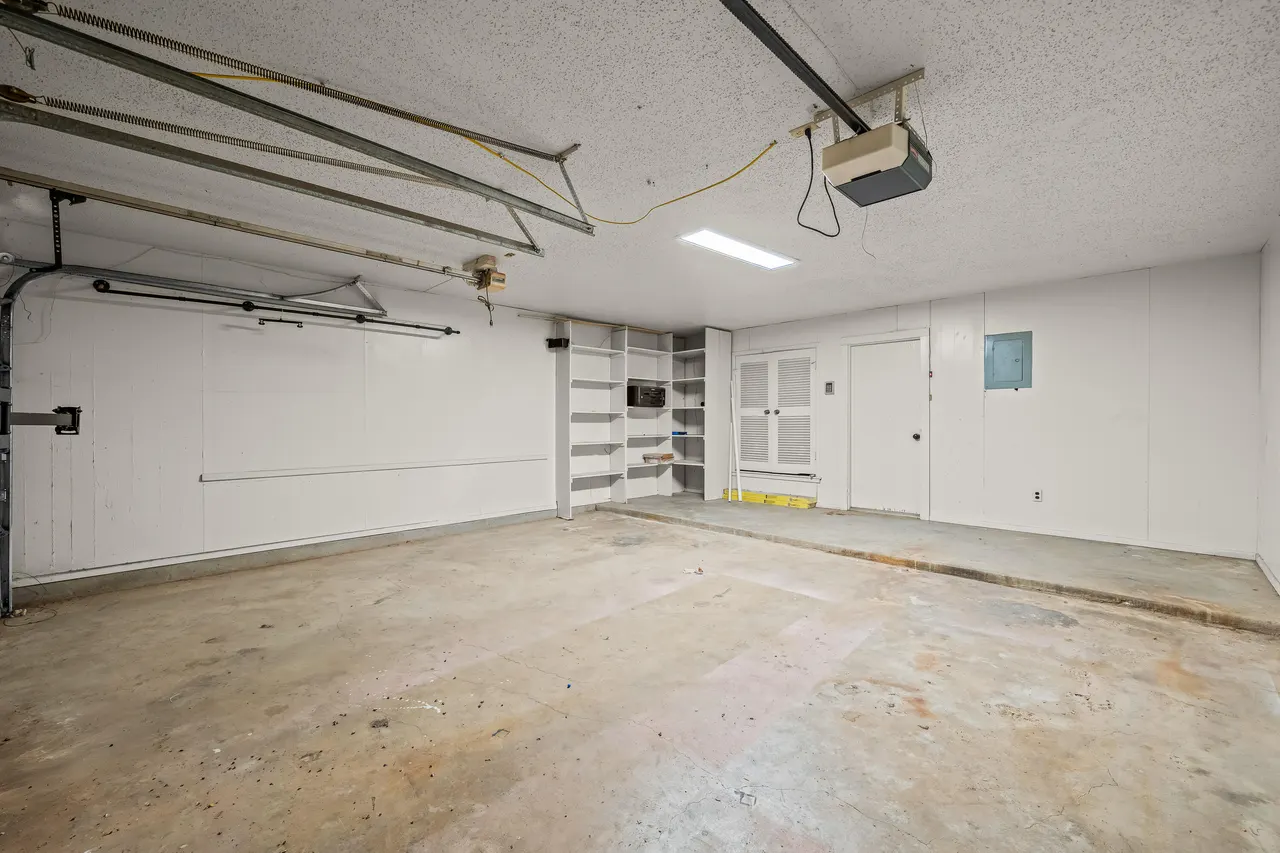 Photo 27 — 7814 Vernon Avenue, Lubbock, TX 79423