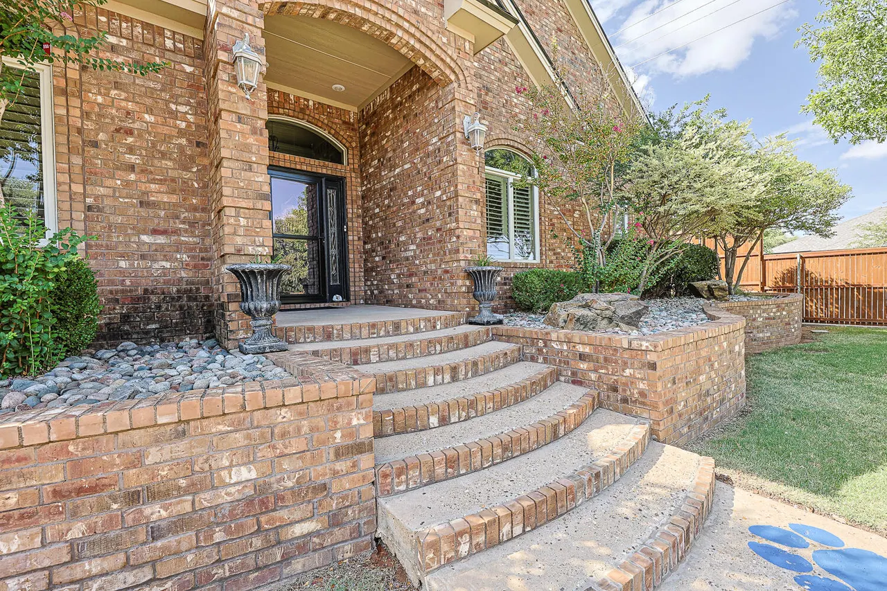 Photo 2 — 6025 87th Street, Lubbock, TX 79424