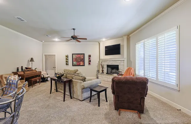 Photo 8 — 6025 87th Street, Lubbock, TX 79424
