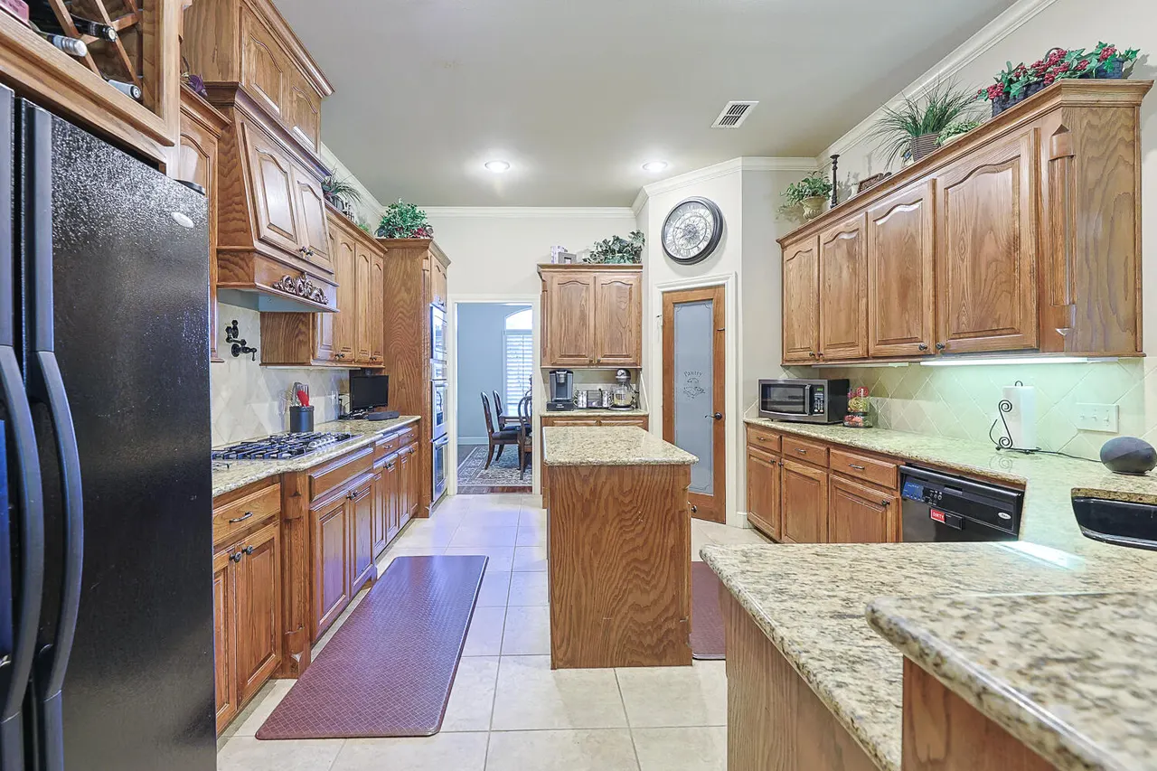 Photo 13 — 6025 87th Street, Lubbock, TX 79424