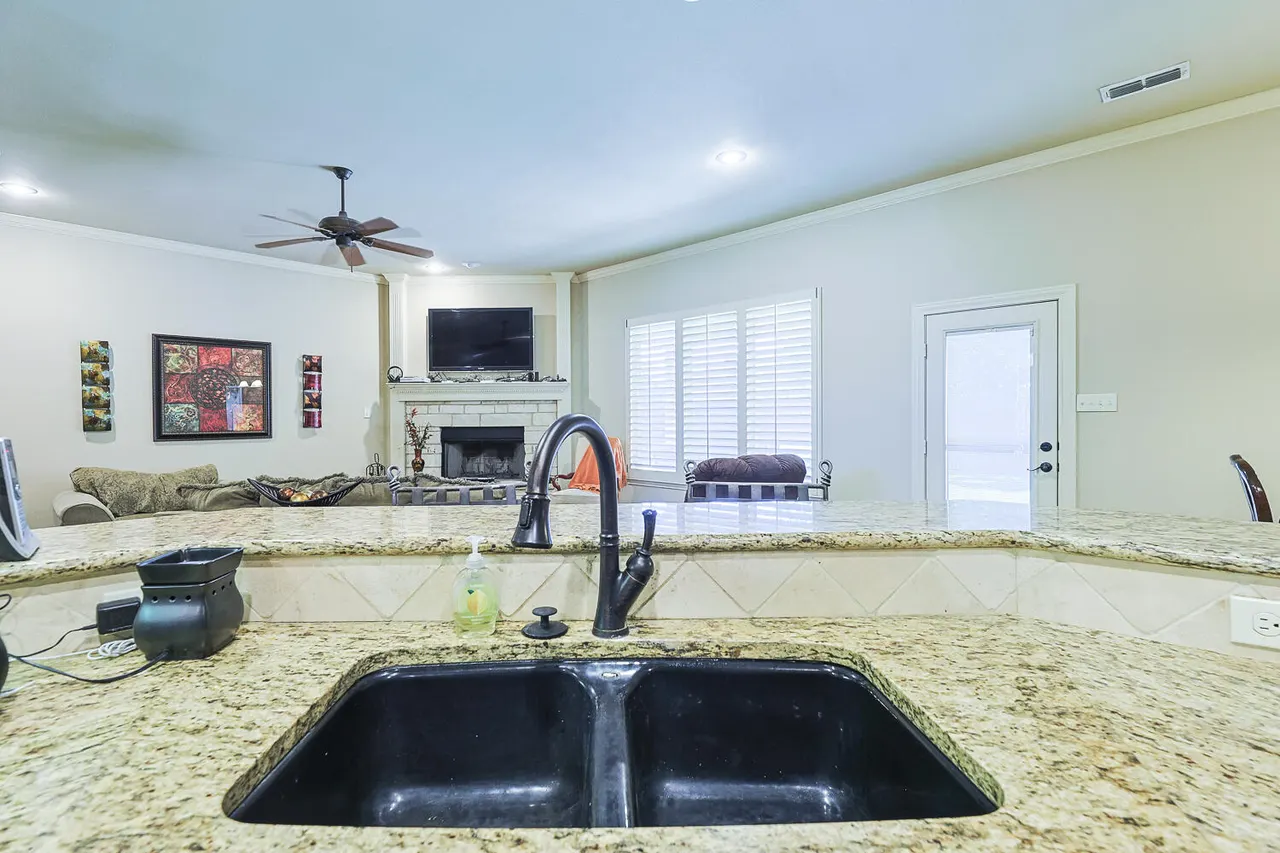 Photo 20 — 6025 87th Street, Lubbock, TX 79424