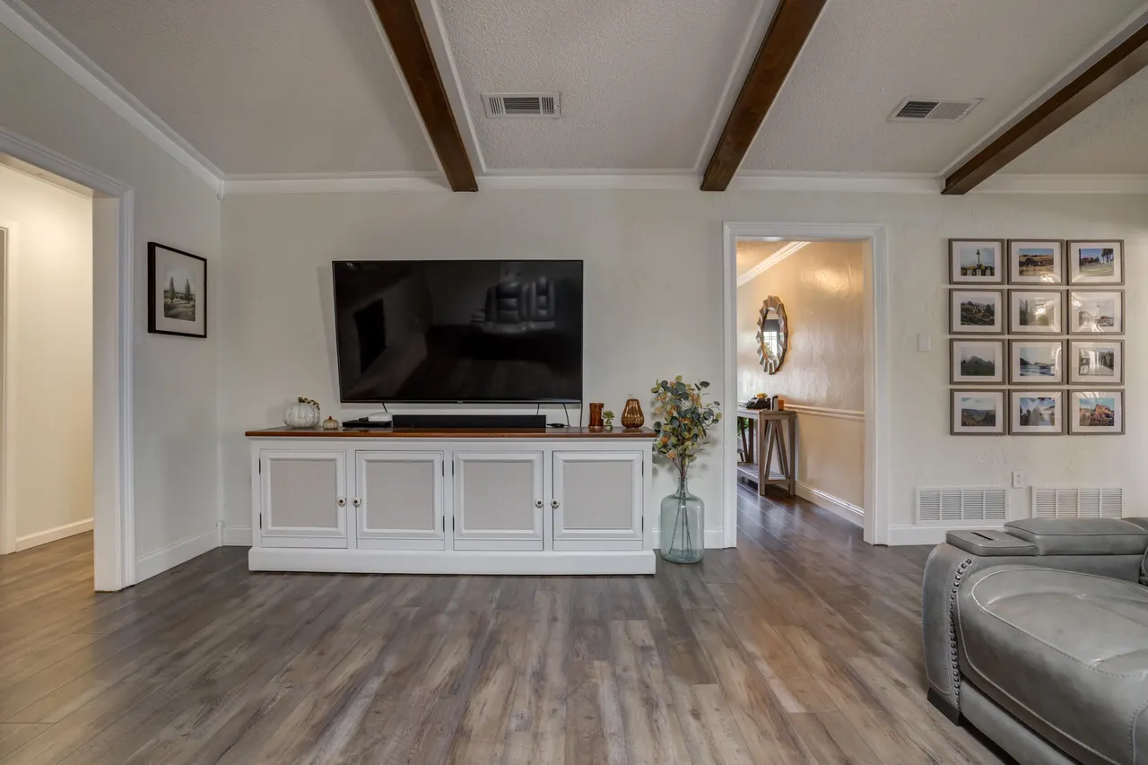 Photo 11 — 5428 79th Street, Lubbock, TX 79424