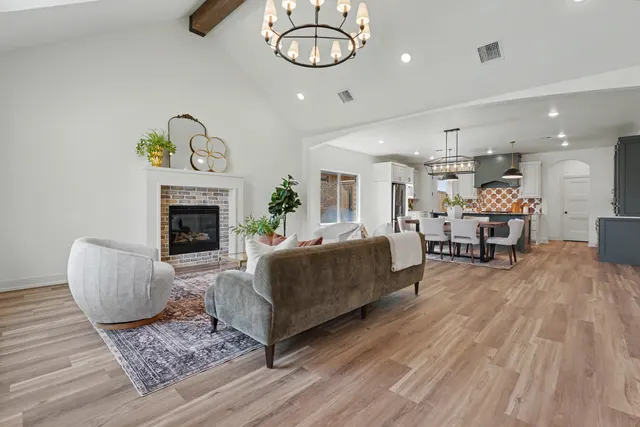 Photo 5 — 7806 53rd Street, Lubbock, TX 79407