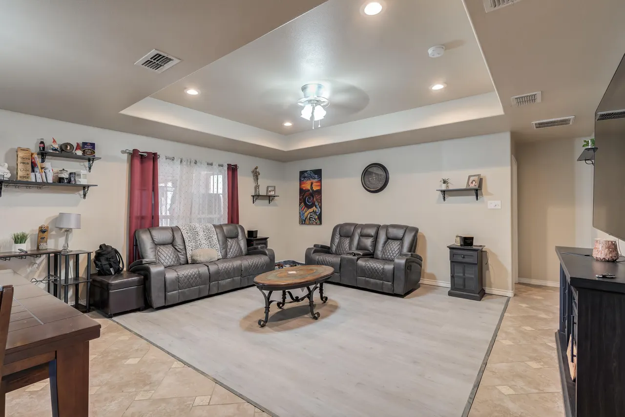 Photo 6 — 8822 11th Street, Lubbock, TX 79416