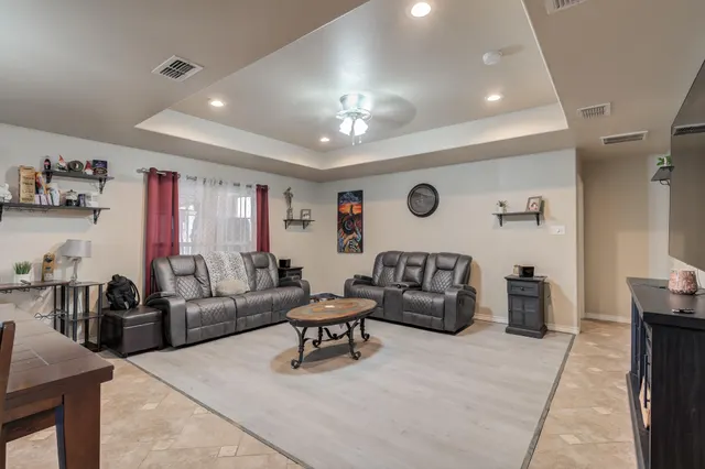 Photo 6 — 8822 11th Street, Lubbock, TX 79416
