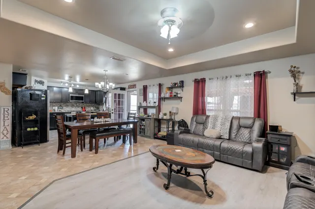 Photo 8 — 8822 11th Street, Lubbock, TX 79416