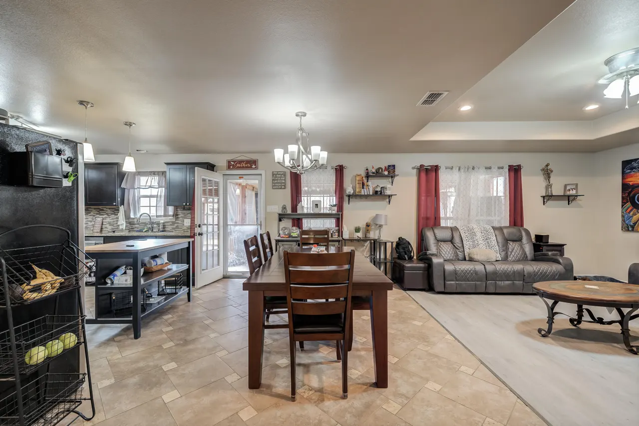 Photo 10 — 8822 11th Street, Lubbock, TX 79416