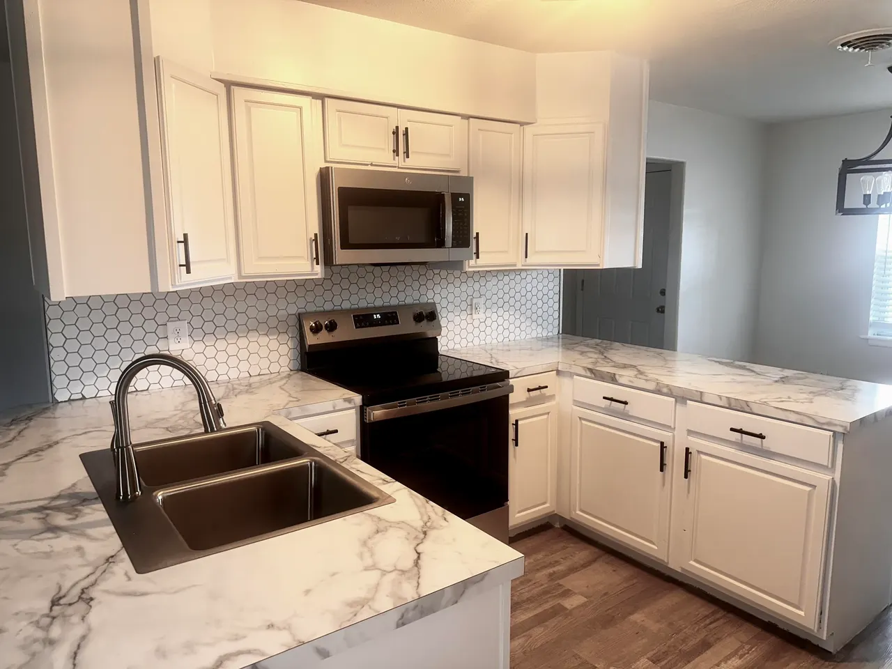 Photo 2 — 3526 Bangor Drive, Lubbock, TX 79407