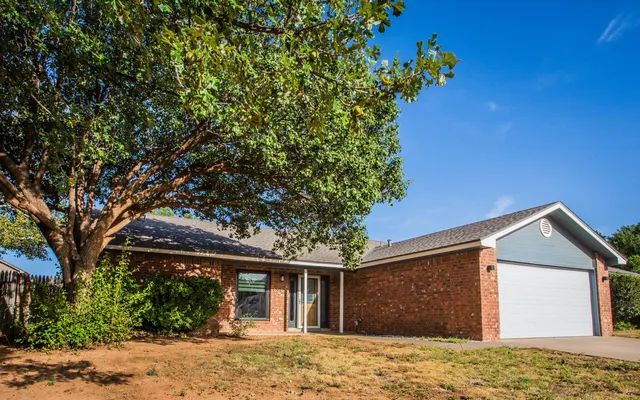 Photo 4 — 6903 Hope Avenue, Lubbock, TX 79424