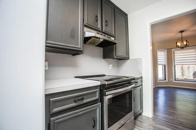 Photo 3 — 6903 Hope Avenue, Lubbock, TX 79424