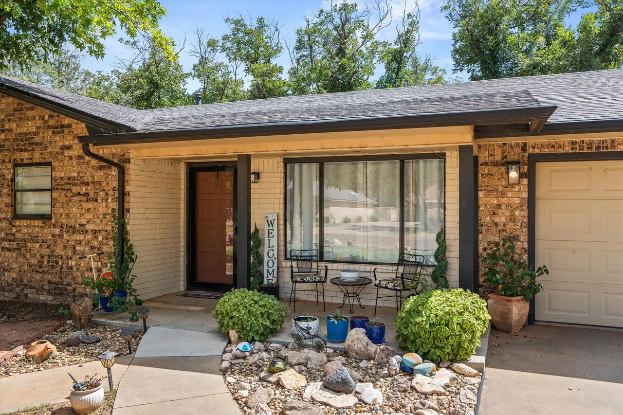 Photo 2 — 2209 S 3rd Street, Lamesa, TX 79331