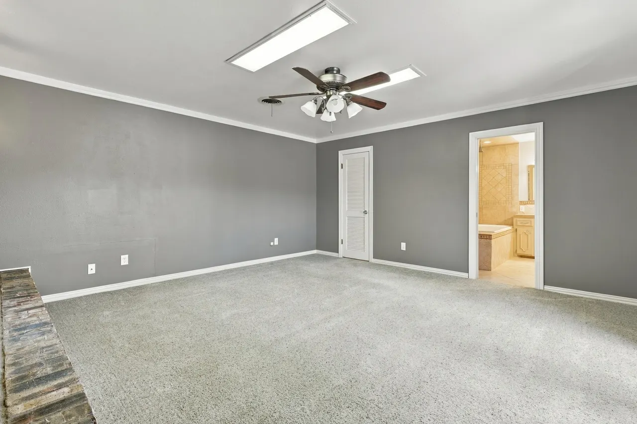 Photo 18 — 407 North Drive, Abernathy, TX 79311