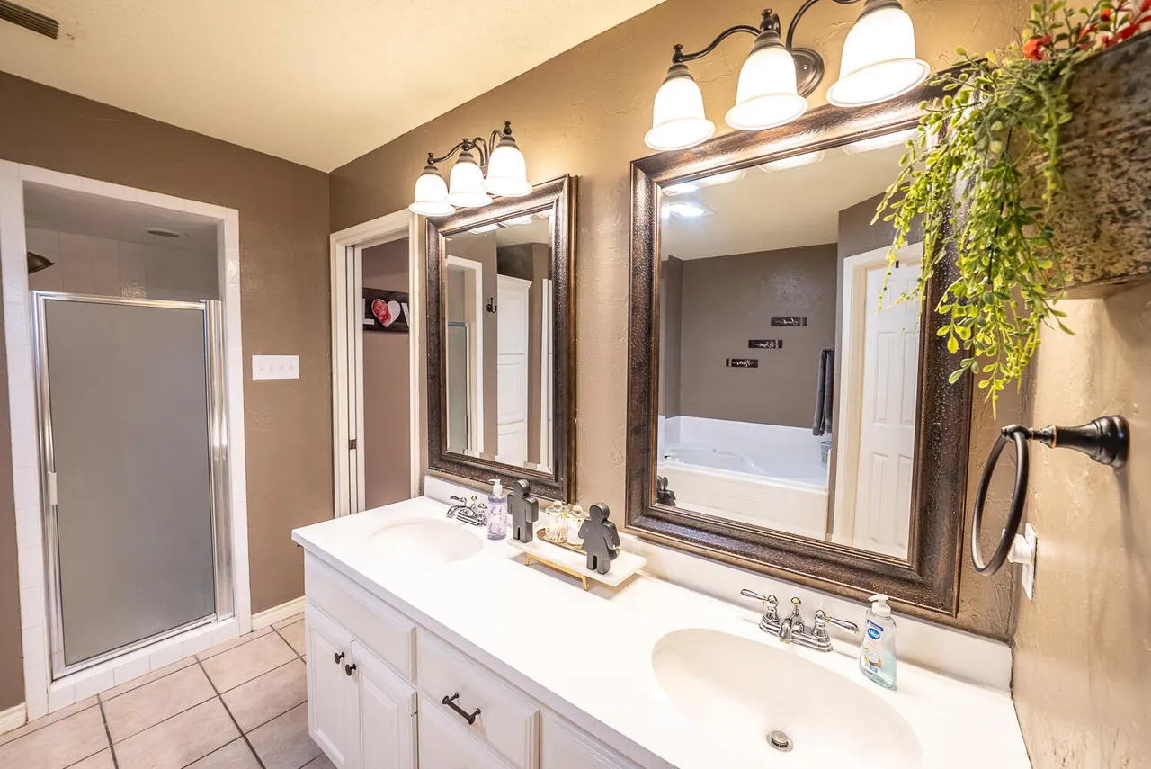 Photo 10 — 5416 100th Street, Lubbock, TX 79424