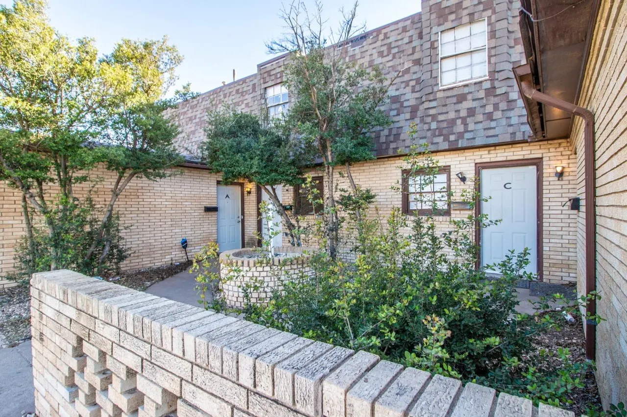 Photo 16 — 2105 49th Street D, Lubbock, TX 79412