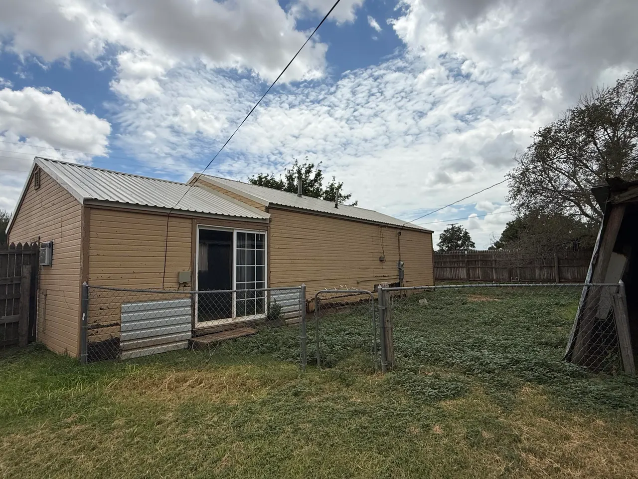 Photo 13 — 1507 Greenwood Street, Memphis, TX 79245