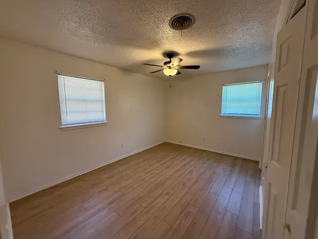Photo 8 — 5425 46th Street, Lubbock, TX 79414