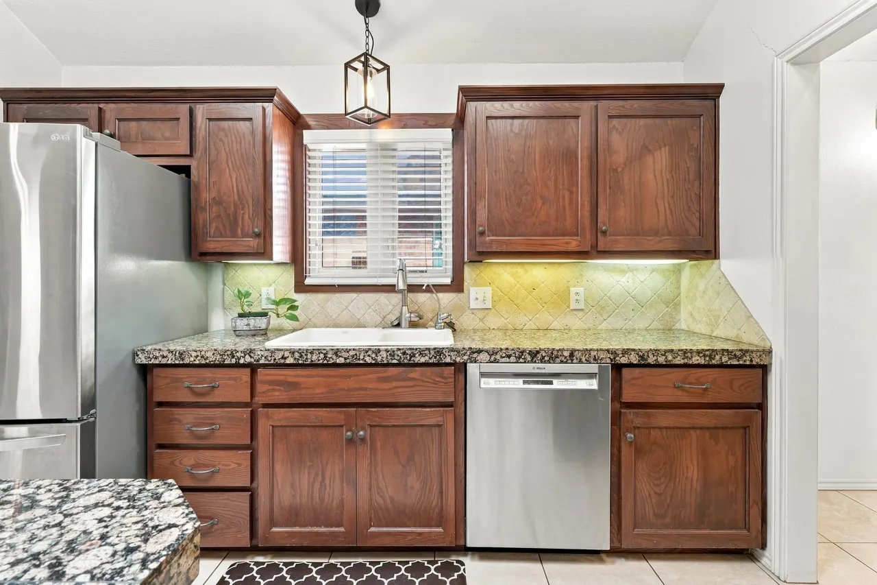 Photo 10 — 6011 100th Street, Lubbock, TX 79424