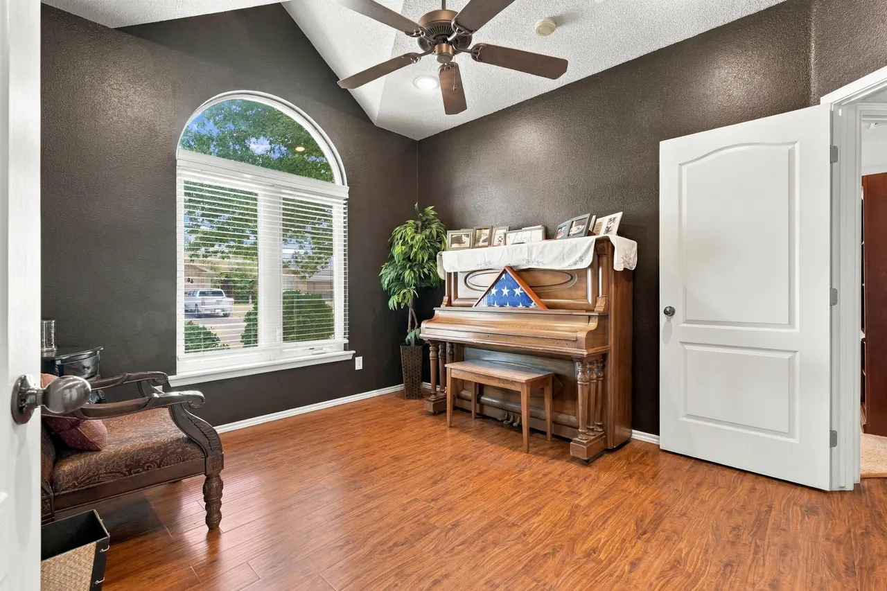 Photo 15 — 6011 100th Street, Lubbock, TX 79424