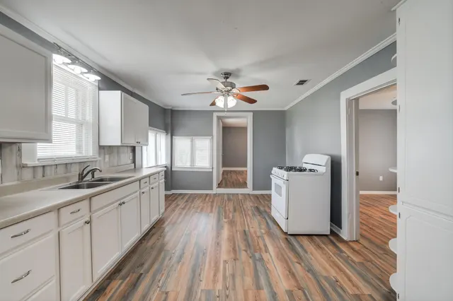 Photo 6 — 2222 N Main Street, Tahoka, TX 79373
