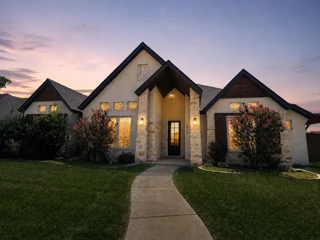 Front exterior — 5905 112th Street, Lubbock, TX 79424