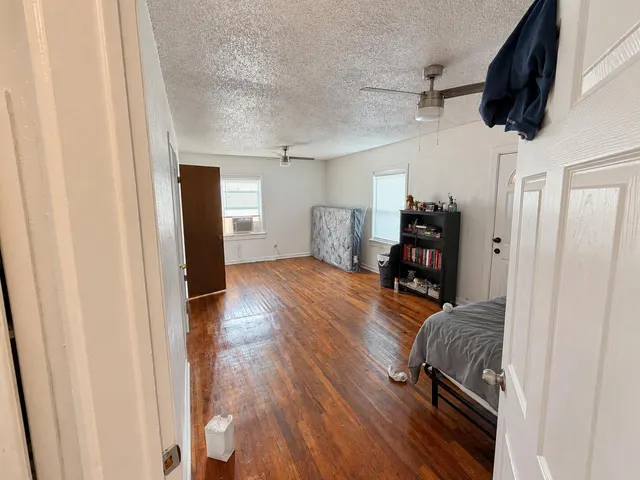 Photo 7 — 2201 23rd Street, Lubbock, TX 79411