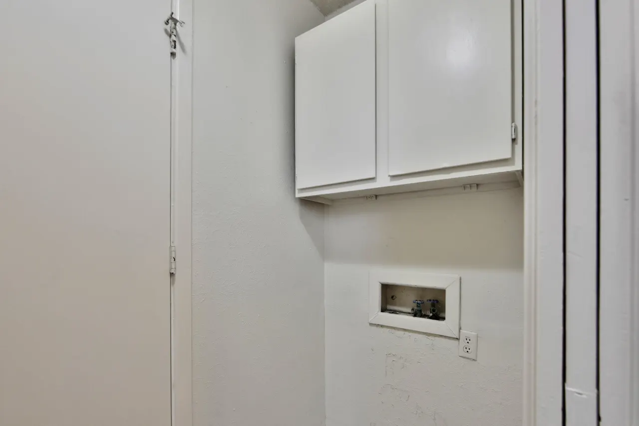 Photo 9 — 5511 1st Place, Lubbock, TX 79416