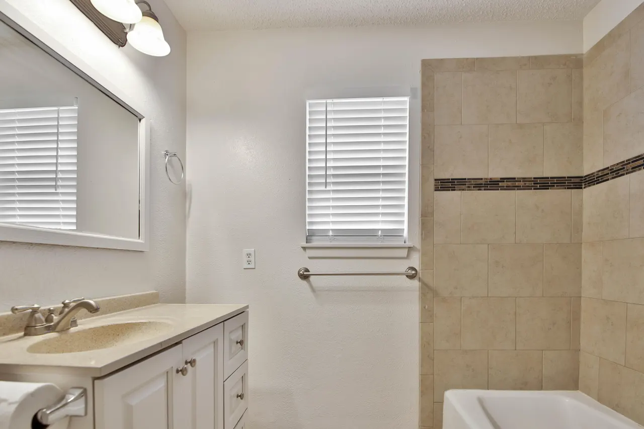 Photo 16 — 5511 1st Place, Lubbock, TX 79416