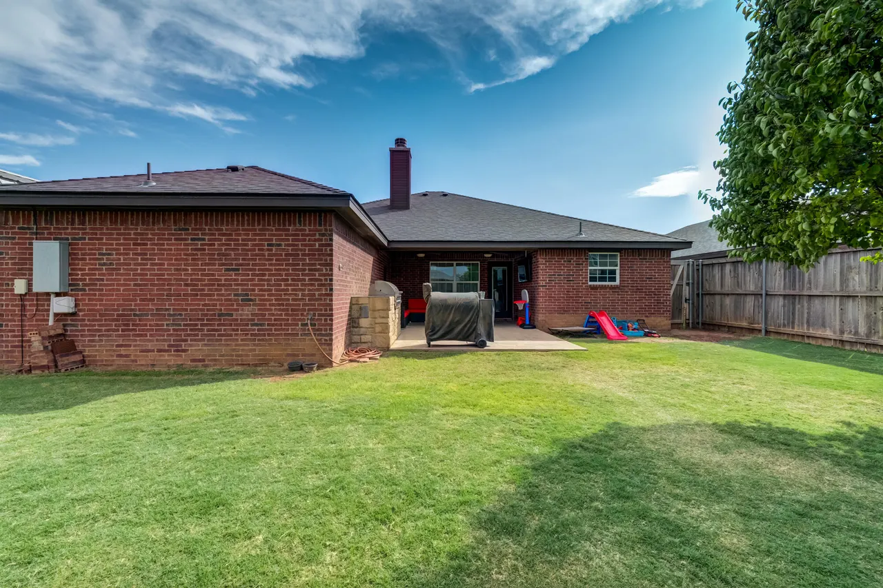 Photo 5 — 616 N 6th Street, Wolfforth, TX 79382