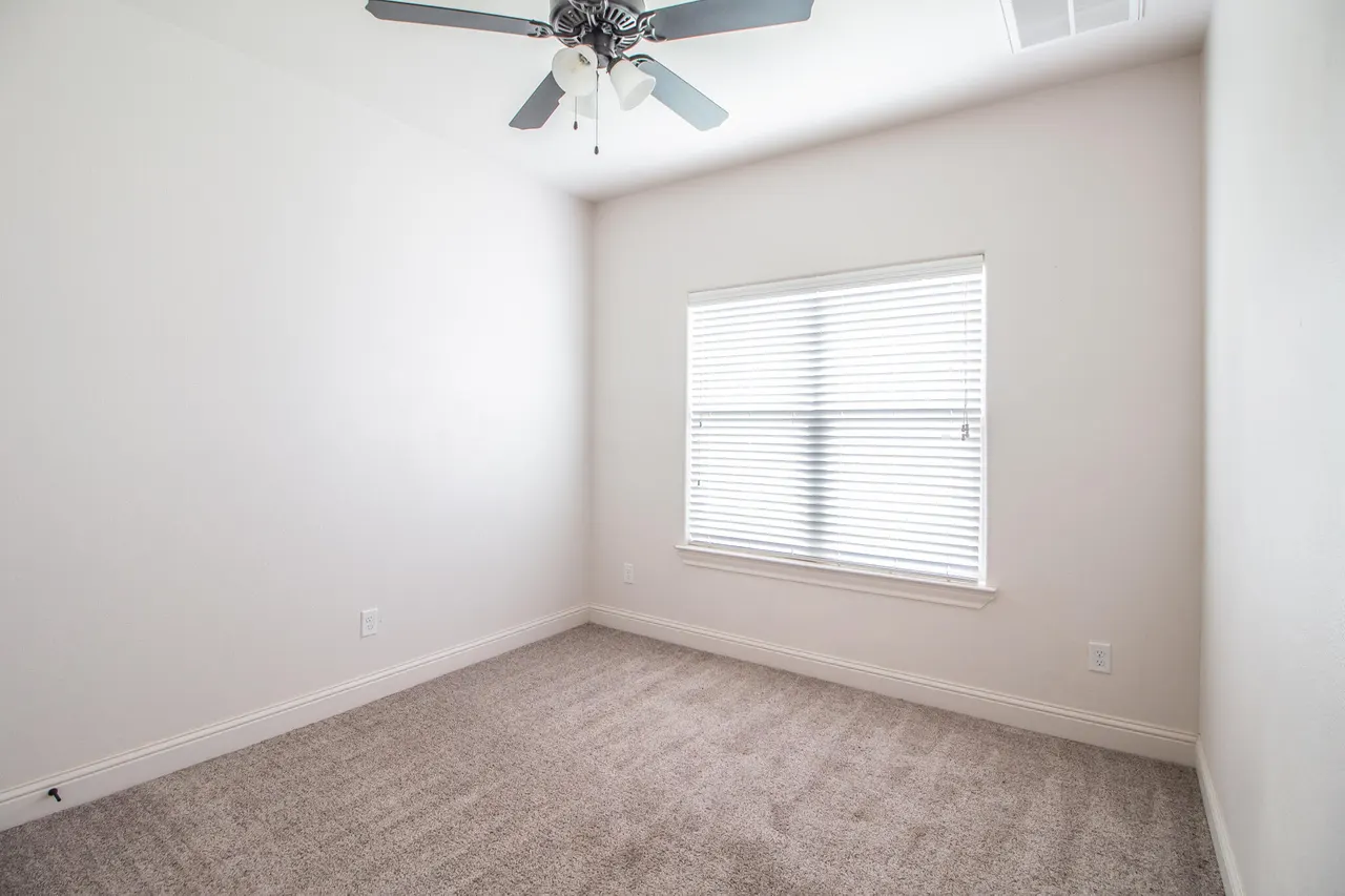 Photo 15 — 2509 111th Street, Lubbock, TX 79423