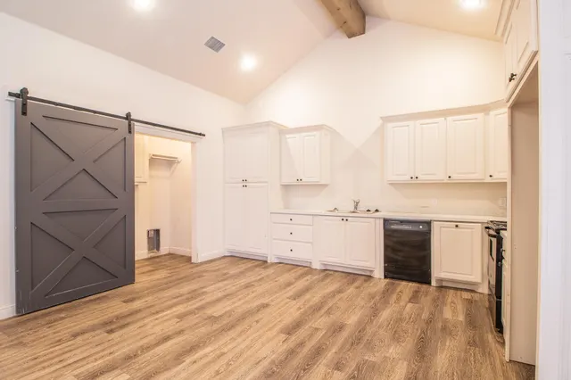 Photo 8 — 2511 111th Street, Lubbock, TX 79423