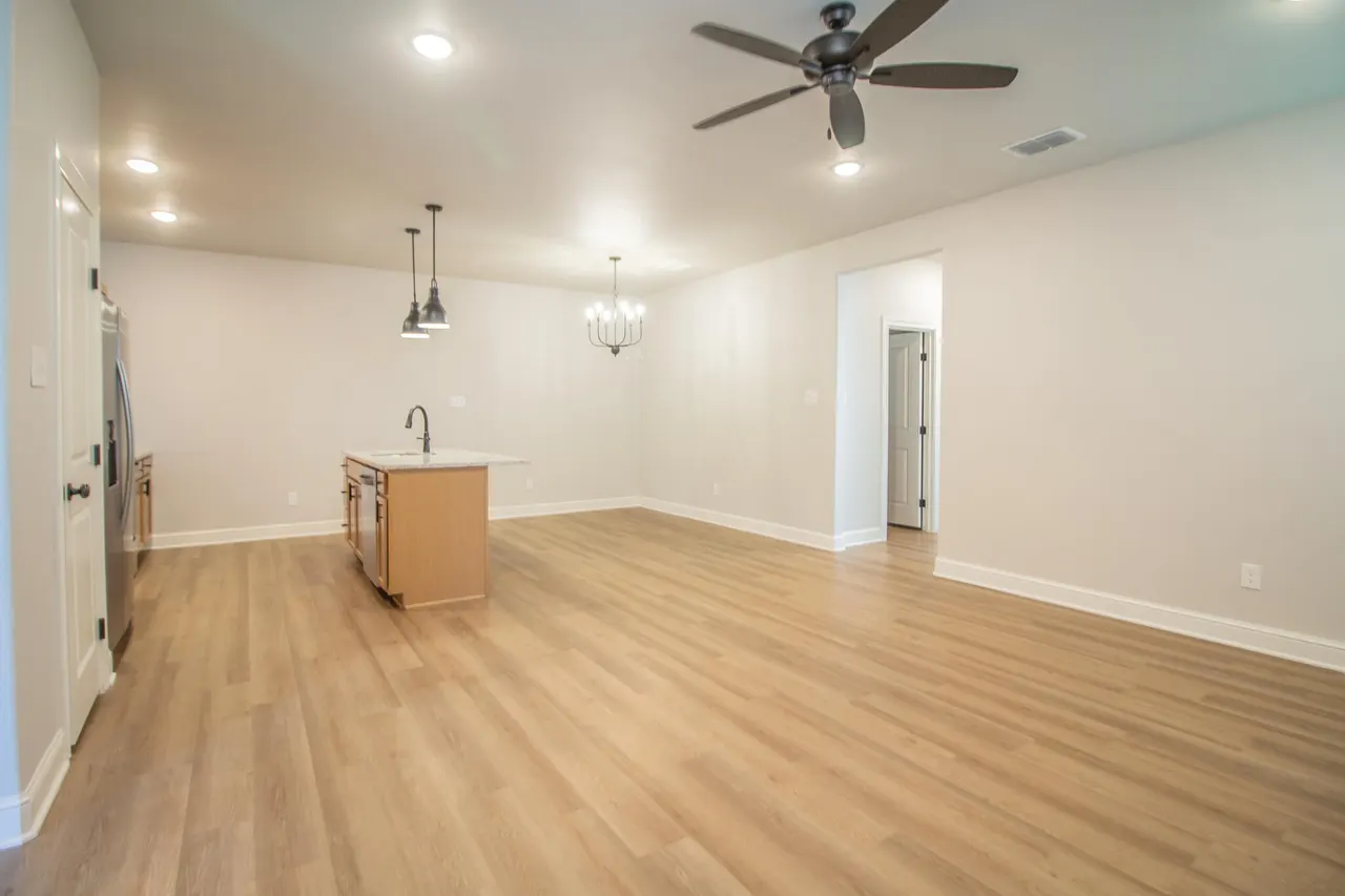 Photo 4 — 2534 137th Street, Lubbock, TX 79423