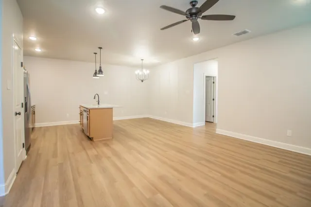 Photo 4 — 2534 137th Street, Lubbock, TX 79423