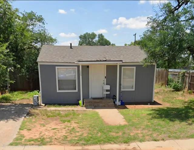 Front exterior — 523 39th Street, Lubbock, TX 79404