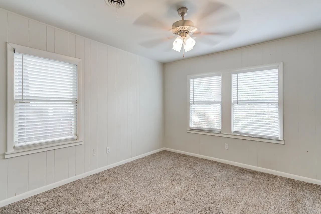 Photo 17 — 2404 25th Street, Lubbock, TX 79411